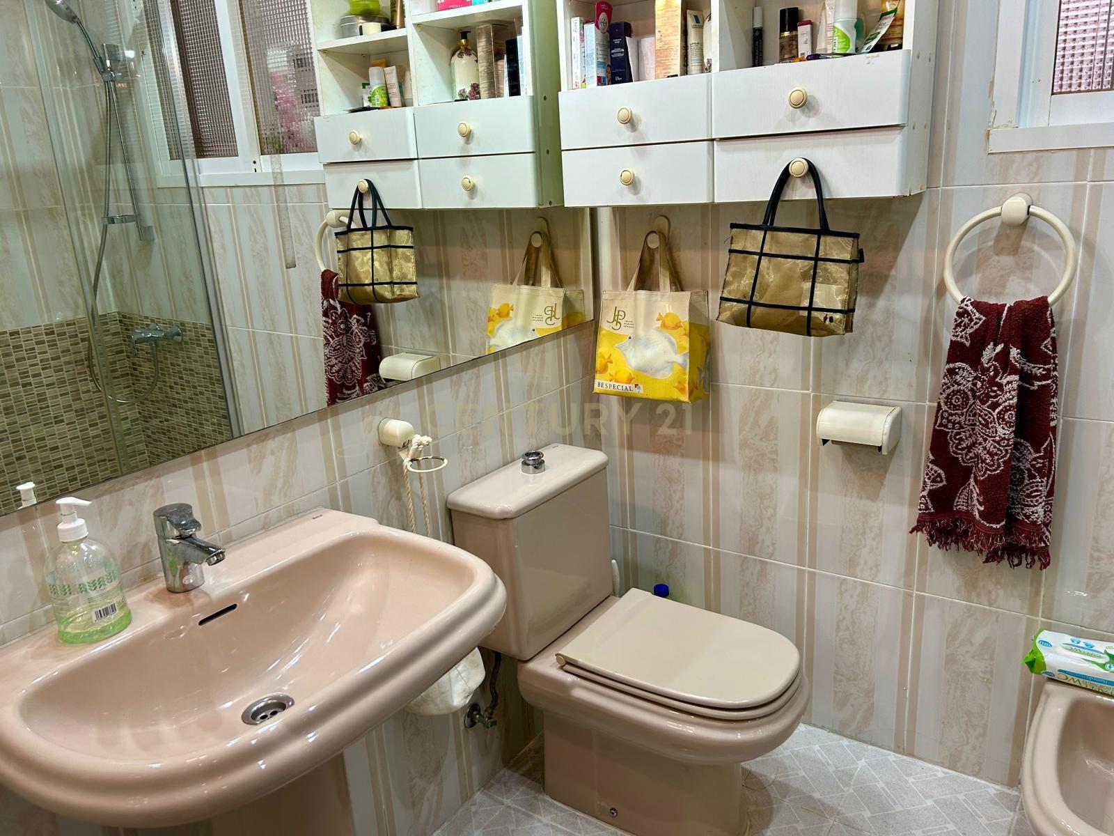 Apartamento T4 à venda em Cerrado de Calderón, Málaga. Urbanização Los Eucaliptos - Image 13